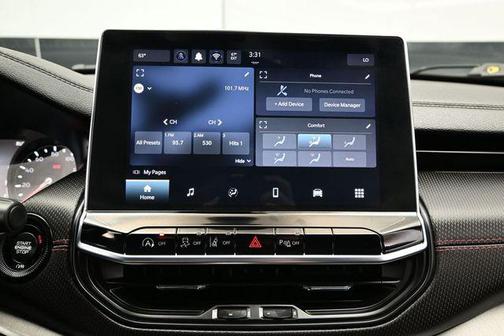Bright White Clearcoat 2025 Jeep Compass Trailhawk