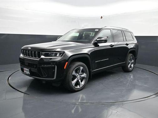 Diamond Black Crystal Pearlcoat 2026 Jeep Grand Cherokee L Limited