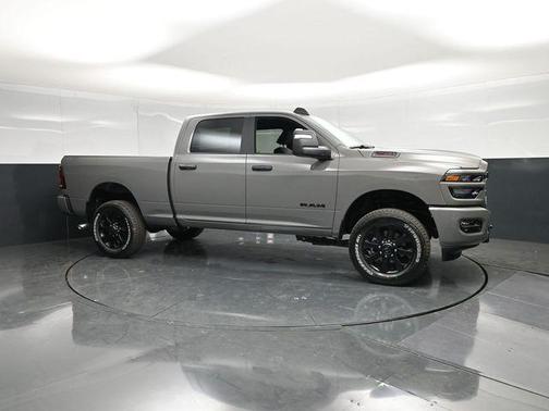Ceramic Gray Clearcoat 2026 RAM 2500 Big Horn Crew Cab 4x4 6'4' Box