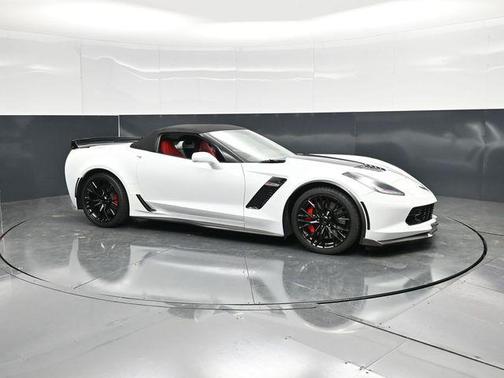 Arctic White 2019 Chevrolet Corvette Z06