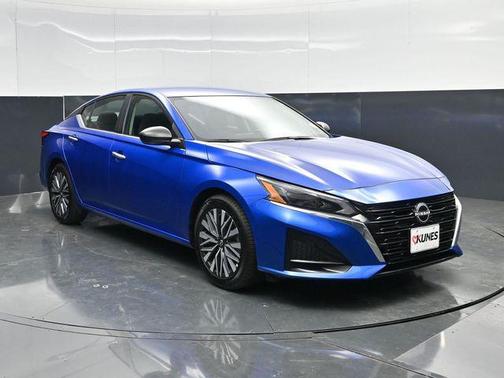 Bluestone Pearl 2025 Nissan Altima 2.5 SV