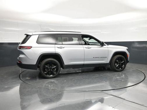 Silver Zynith 2024 Jeep Grand Cherokee L Limited