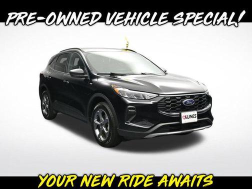 Black Metallic 2025 Ford Escape ST-Line