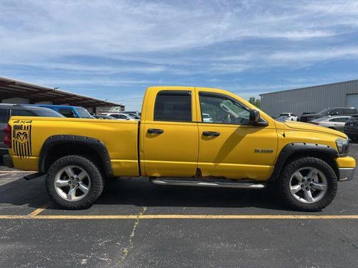 Detonator Yellow Clearcoat 2008 Dodge Ram 1500 SLT Quad Cab