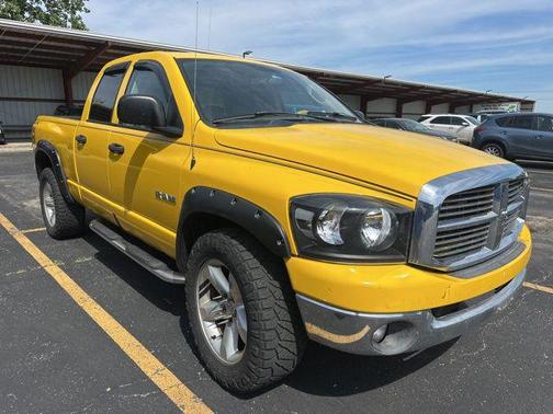 Detonator Yellow Clearcoat 2008 Dodge Ram 1500 SLT Quad Cab
