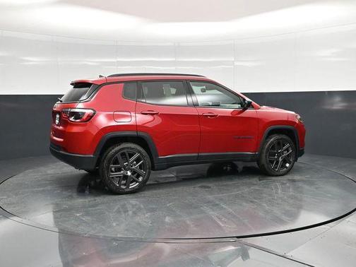 Red Hot Pearlcoat 2026 Jeep Compass Latitude