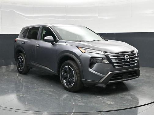 Gun Metallic 2025 Nissan Rogue SV