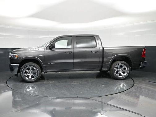 Granite Crystal Metallic Clearcoat 2026 RAM 1500 Big Horn/Lone Star