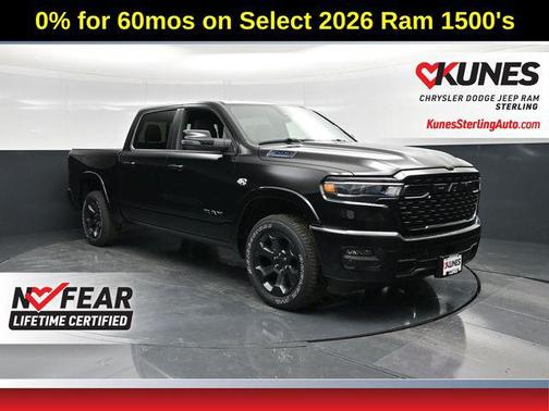 Diamond Black Crystal Pearlcoat 2026 RAM 1500 Big Horn/Lone Star