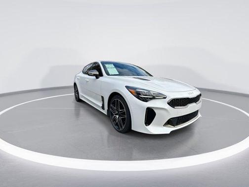 2022 Kia Stinger GT1