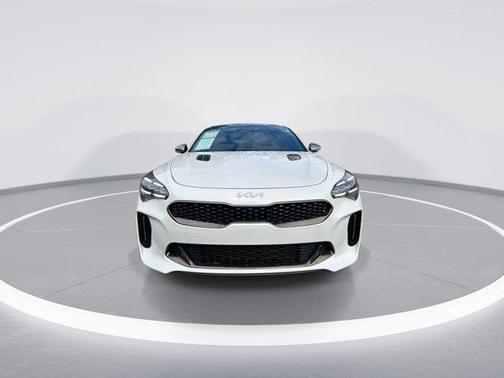 2022 Kia Stinger GT1