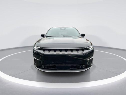 2024 Jeep Wagoneer S Launch Edition