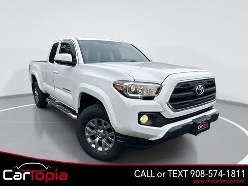 2017 Toyota Tacoma SR5