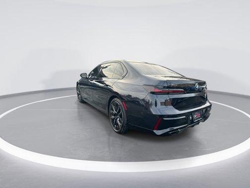 2023 BMW 760 760i xDrive