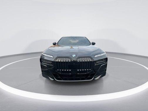 2023 BMW 760 760i xDrive