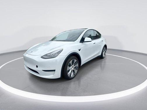 White 2020 Tesla Model Y Long Range