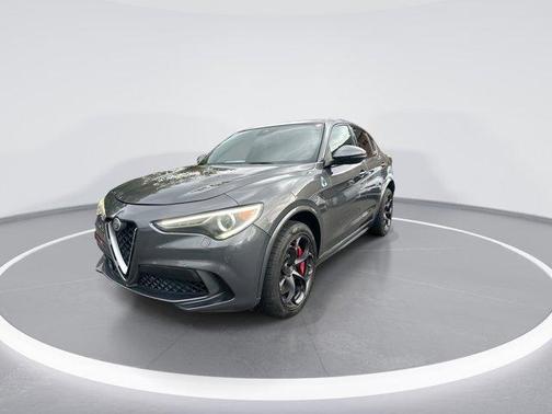 2018 Alfa Romeo Stelvio Quadrifoglio