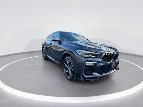 2020 BMW X6 M50i