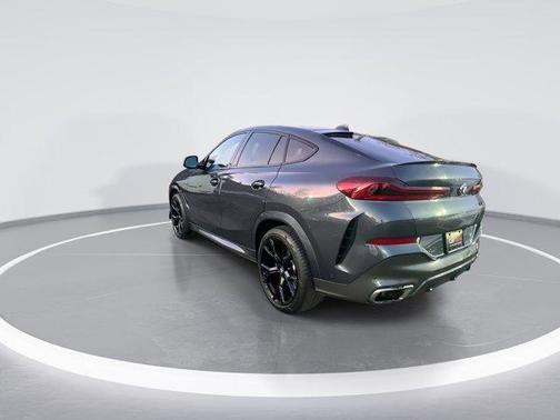 2020 BMW X6 M50i