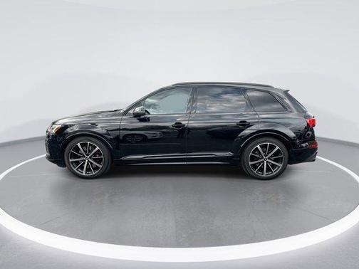 2023 Audi SQ7 4.0T Premium Plus