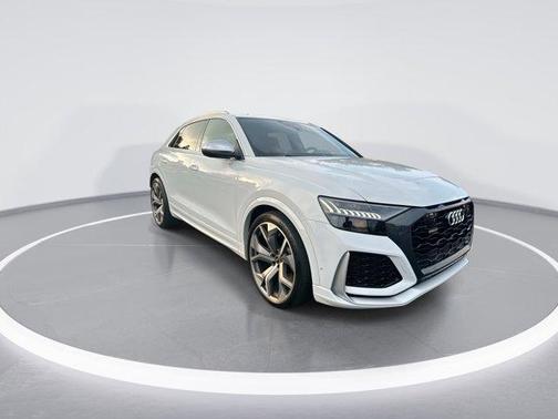 2022 Audi RS Q8 4.0T quattro