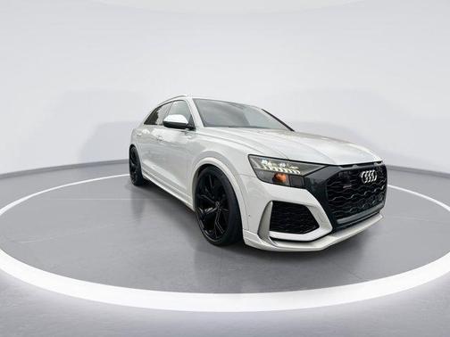 2022 Audi RS Q8 4.0T quattro
