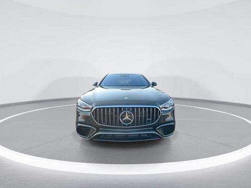 2024 Mercedes-Benz AMG S 63 E Base