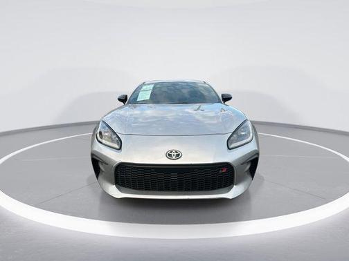 2024 Toyota GR86 Premium