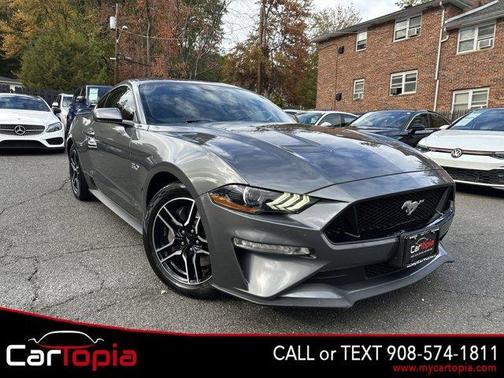 2022 Ford Mustang 