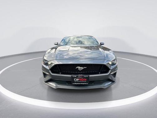 2022 Ford Mustang