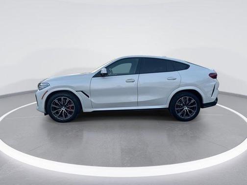 2023 BMW X6 M50i