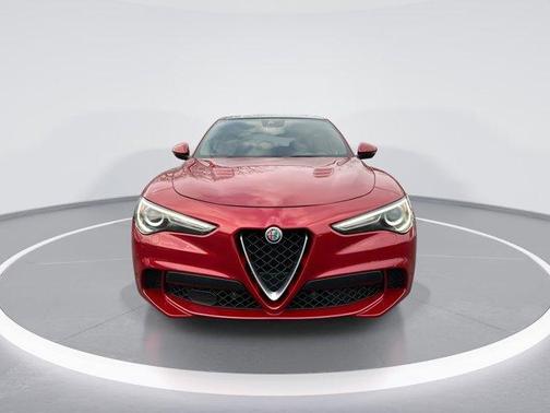 2019 Alfa Romeo Stelvio Quadrifoglio