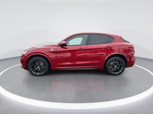 2019 Alfa Romeo Stelvio Quadrifoglio