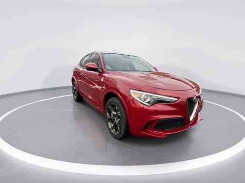 2019 Alfa Romeo Stelvio Quadrifoglio