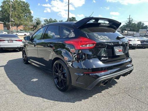 2017 Ford Focus RS Base