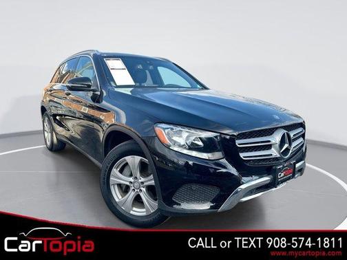 2017 Mercedes-Benz GLC 300 Base 4MATIC