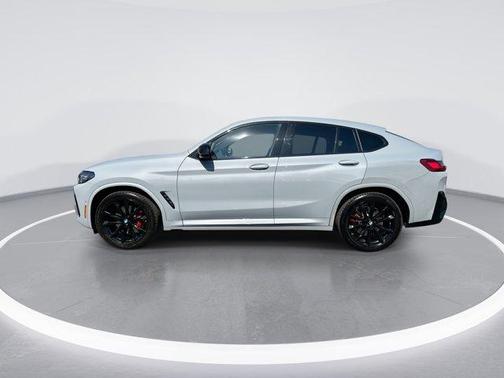 Gray Metallic 2024 BMW X4 M40i