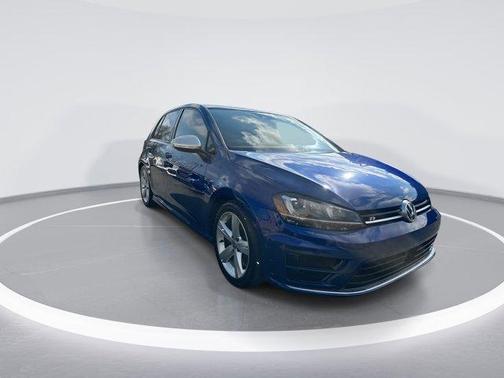 2016 Volkswagen Golf R 4-Door
