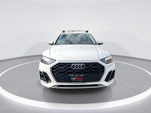 2022 Audi Q5 45 S line Premium Plus