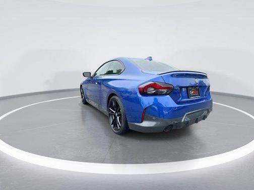 2022 BMW 230 i