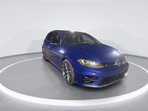 2016 Volkswagen Golf R 4-Door