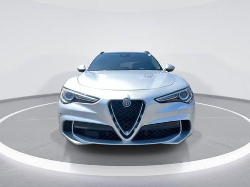 2019 Alfa Romeo Stelvio Quadrifoglio