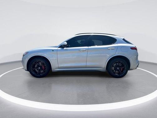 2019 Alfa Romeo Stelvio Quadrifoglio