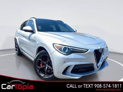 2019 Alfa Romeo Stelvio Quadrifoglio