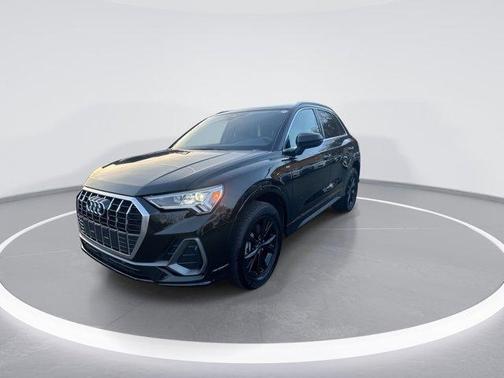 2025 Audi Q3 45 S line Premium