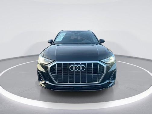 2025 Audi Q3 45 S line Premium