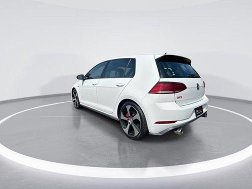 2020 Volkswagen Golf GTI 2.0T SE
