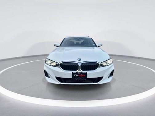 2025 BMW 330 i xDrive