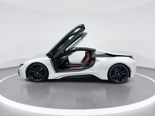 2019 BMW i8 Base