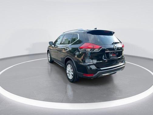 Magnetic Black 2017 Nissan Rogue SV